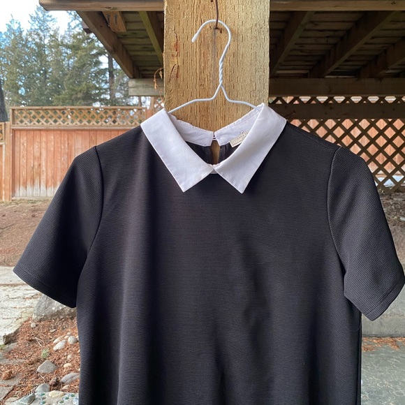 Zara - Wednesday Adam’s shirt - Picture 2 of 9